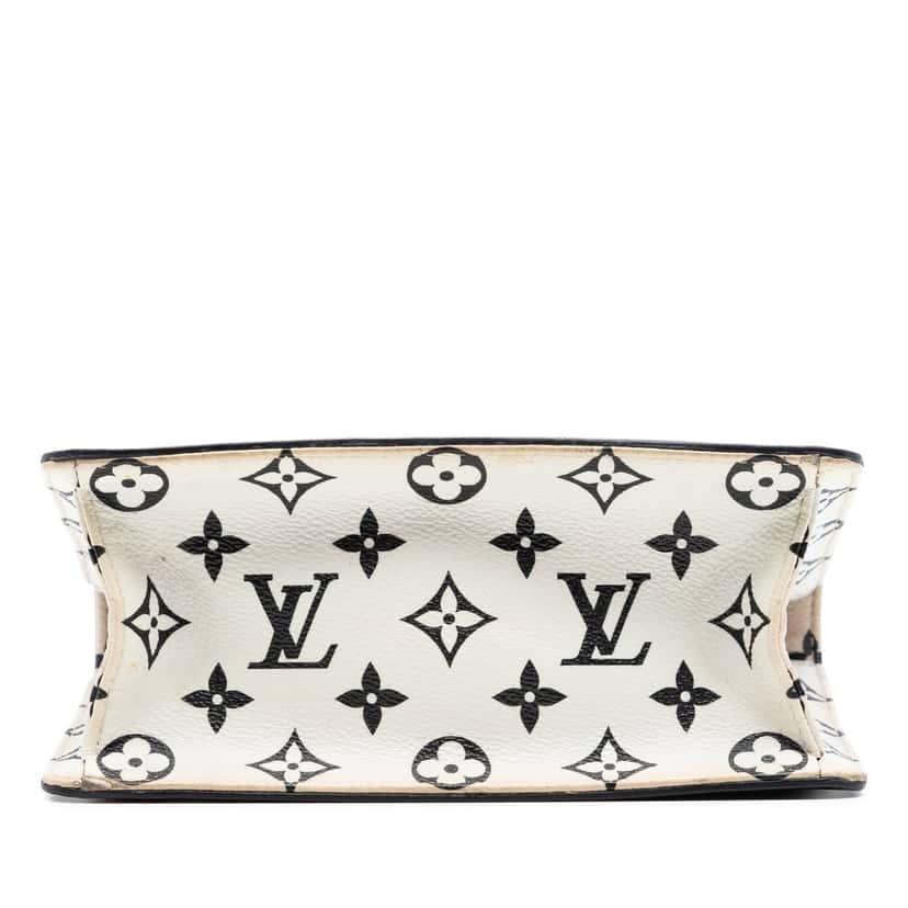 Louis Vuitton Monogram Vernis Wynwood Black Leather Very good condition - Inside View