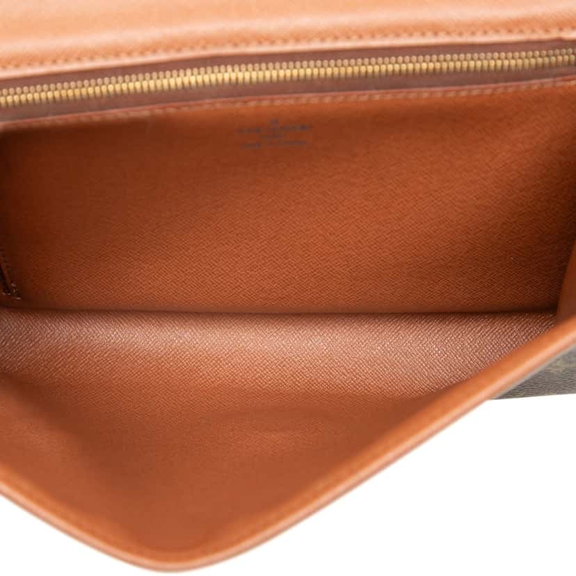 Louis Vuitton Monogram Pochette Bordeaux 24 Brown Very good condition - Model View