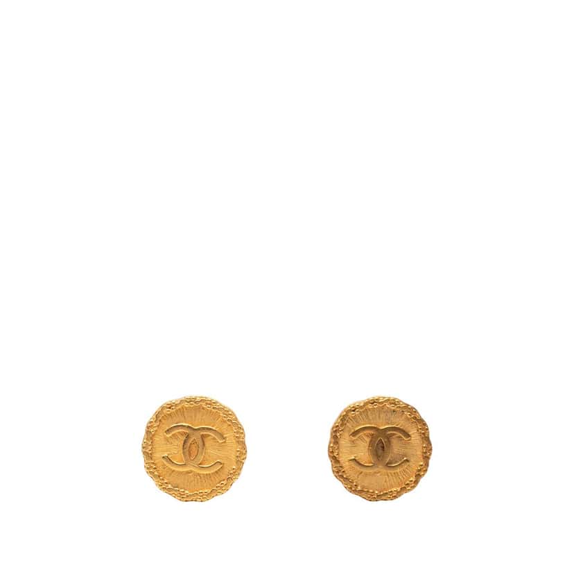 Chanel CC Gold Plated Round Clip On Earrings Gold Metal Very good condition - Front View