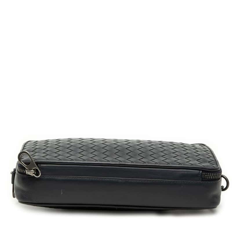 Bottega Veneta Nappa Intrecciato Wristlet Clutch Blue Leather Good condition - Inside View