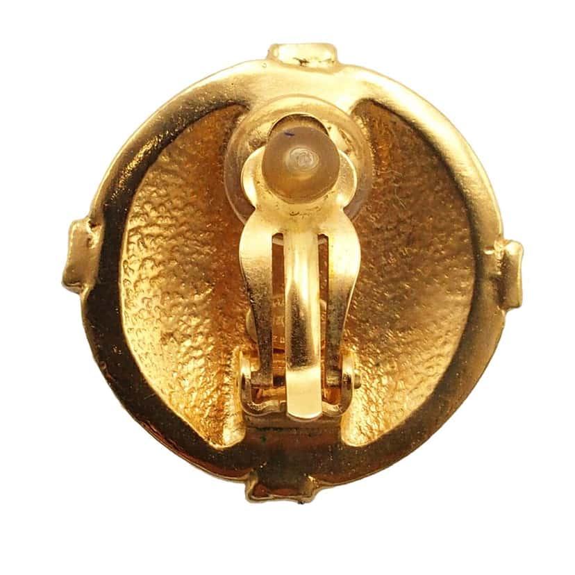 Chanel CC Gold Plated Round Clip On Earrings Gold Metal Very good condition - Inside View