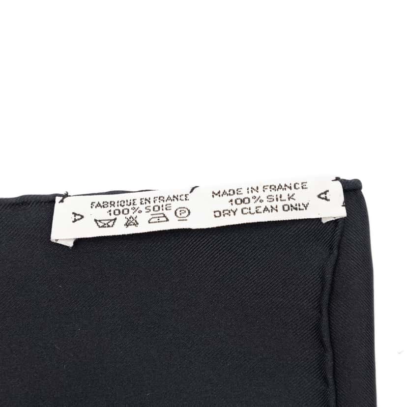 Hermès Springs Silk Scarf 90 Black Very good condition - Inside View