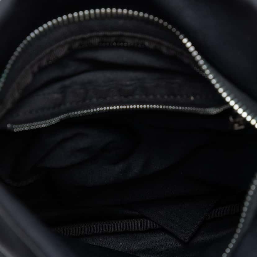 Fendi Neoprene FF Shoulder Bag Black Very good condition - Model View