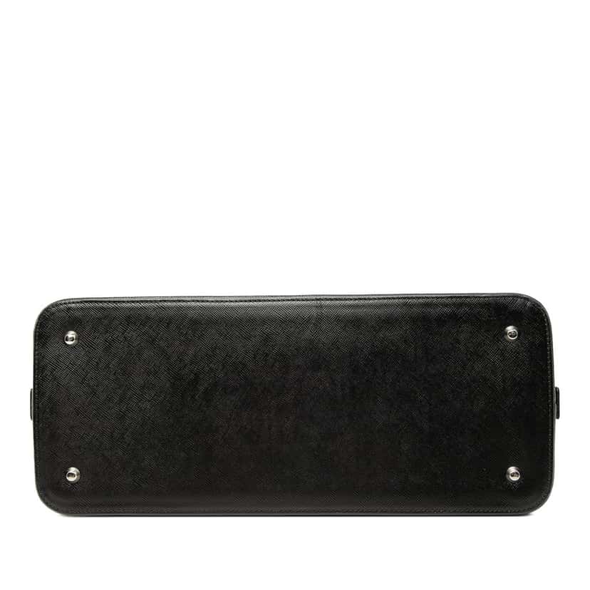 Burberry Leather Handbag Black Leather Very good condition - Inside View