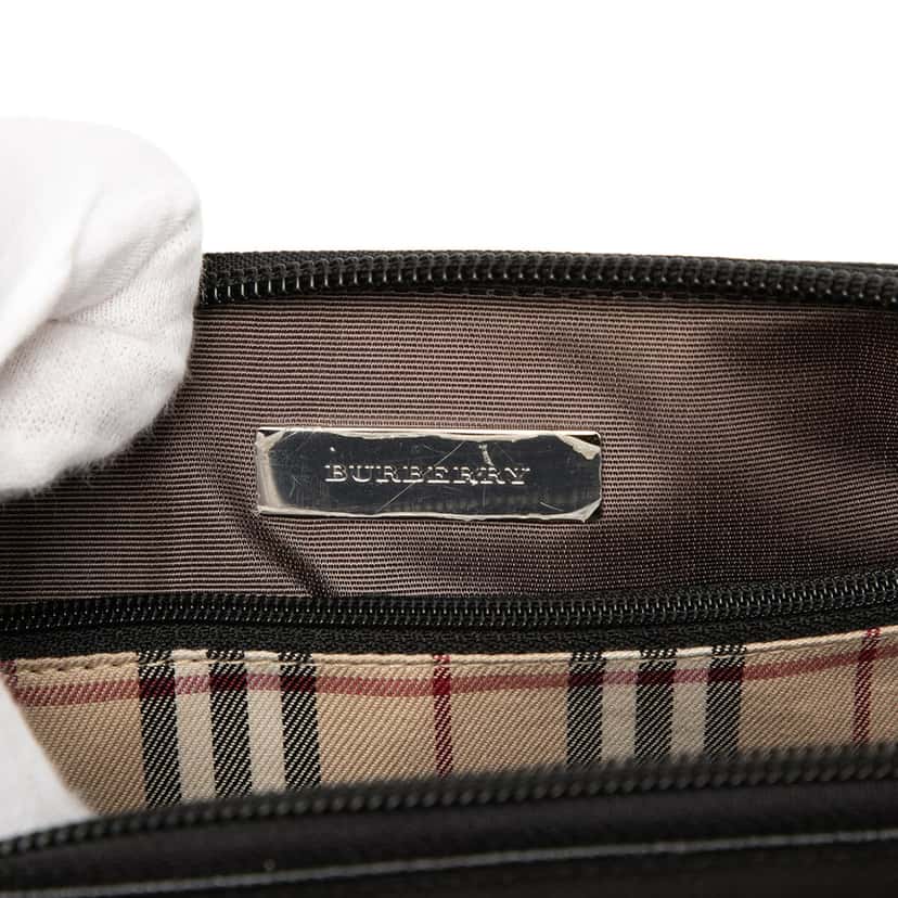 Burberry Leather Handbag Black Leather Very good condition - Box View