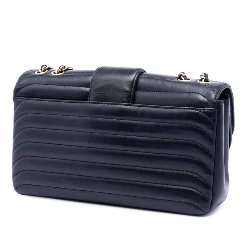 Chanel CC Horizontal Quilted Lambskin Double Flap Blue Leather Very good condition - Back View