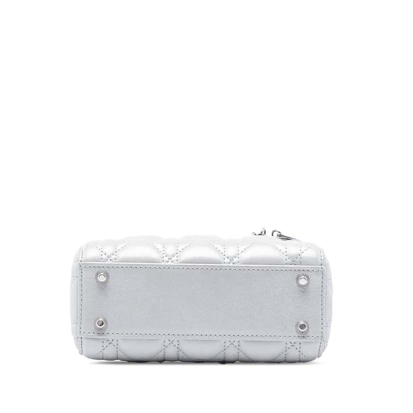 Dior Mini Iridescent Lambskin Cannage Lady Dior Silver Leather Very good condition - Inside View