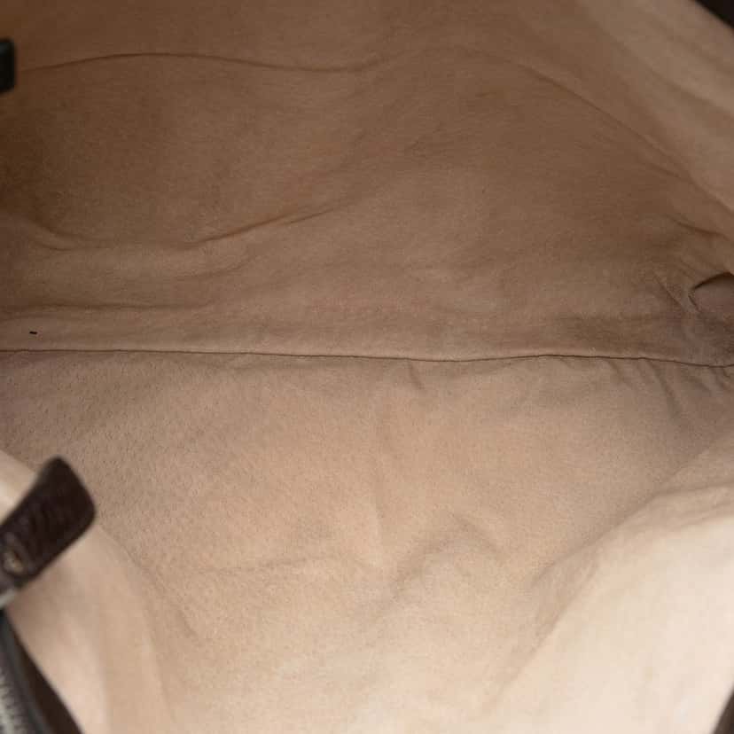 Gucci Grained Calfskin Tote Brown Leather Very good condition - Model View