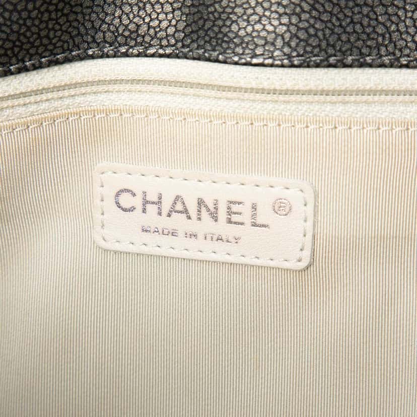 Chanel Metallic Caviar Grand Shopping Tote Other Leather Very good condition - Box View