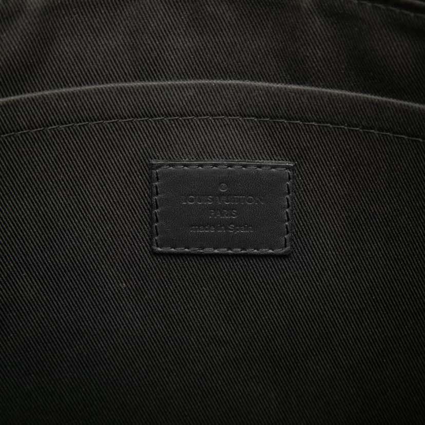Louis Vuitton Monogram Shadow Discovery Pochette Black Leather Very good condition - Box View