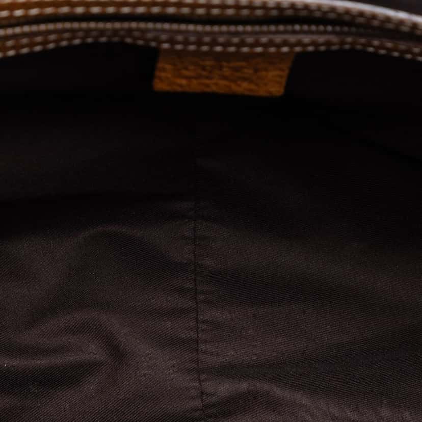 Gucci GG Canvas Bamboo Studded Hobo Beige Very good condition - Model View