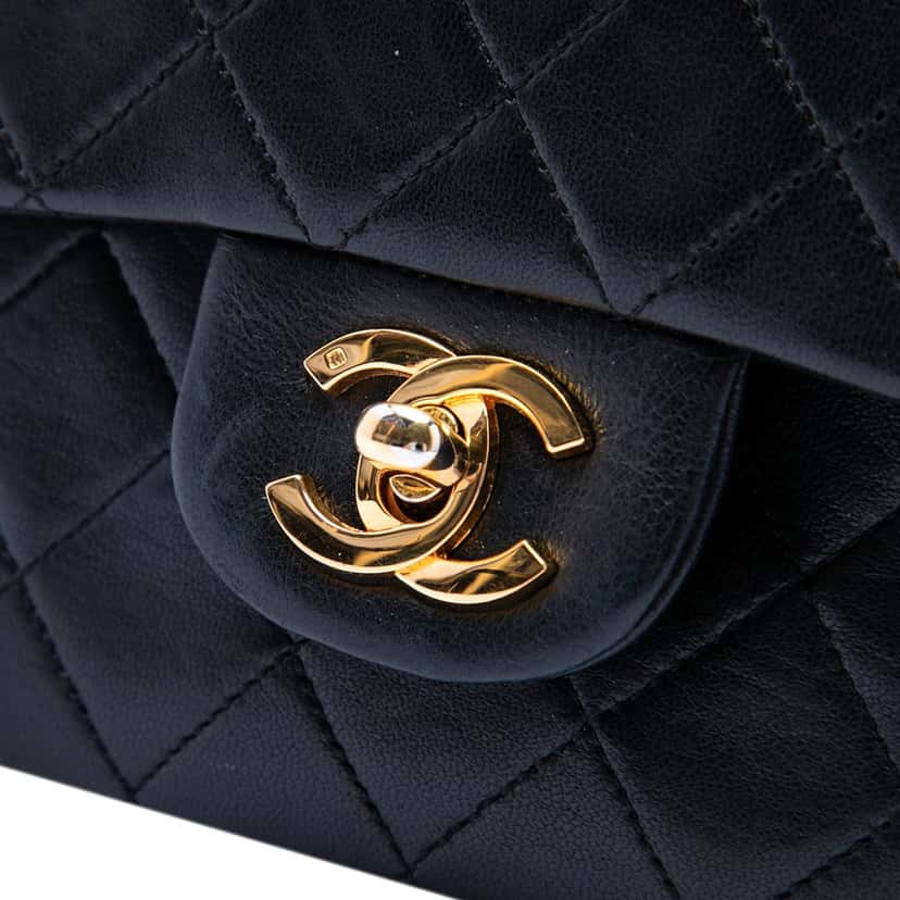 Chanel Small Classic Lambskin Double Flap Black Leather Very good condition - Box View