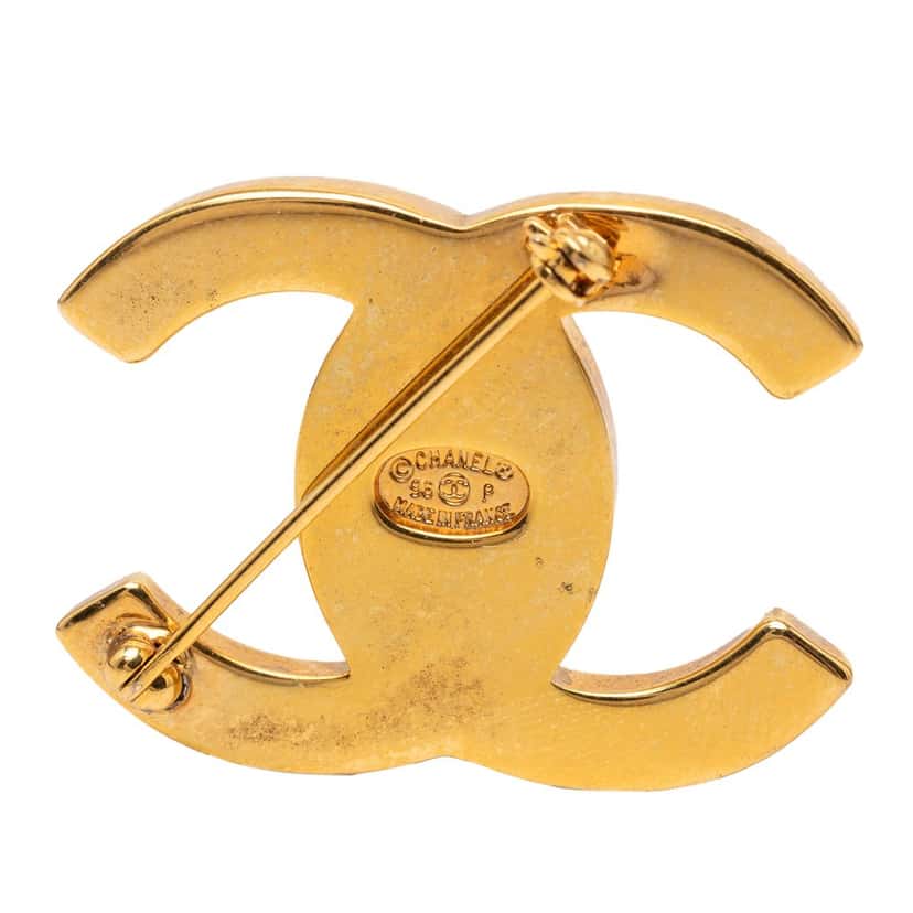 Chanel CC Gold Plated Turn Lock Brooch Gold Metal Very good condition - Inside View
