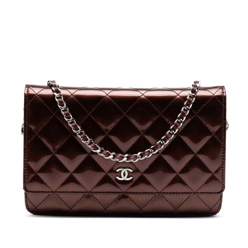 Chanel CC Quilted Striated Metallic Patent Wallet on Chain Red Leather Very good condition - Front View
