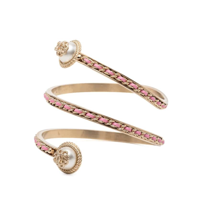 Chanel Gold Plated Lambskin Pearl Twist CC Bangle Bracelet S Pink Metal Very good condition - Back View