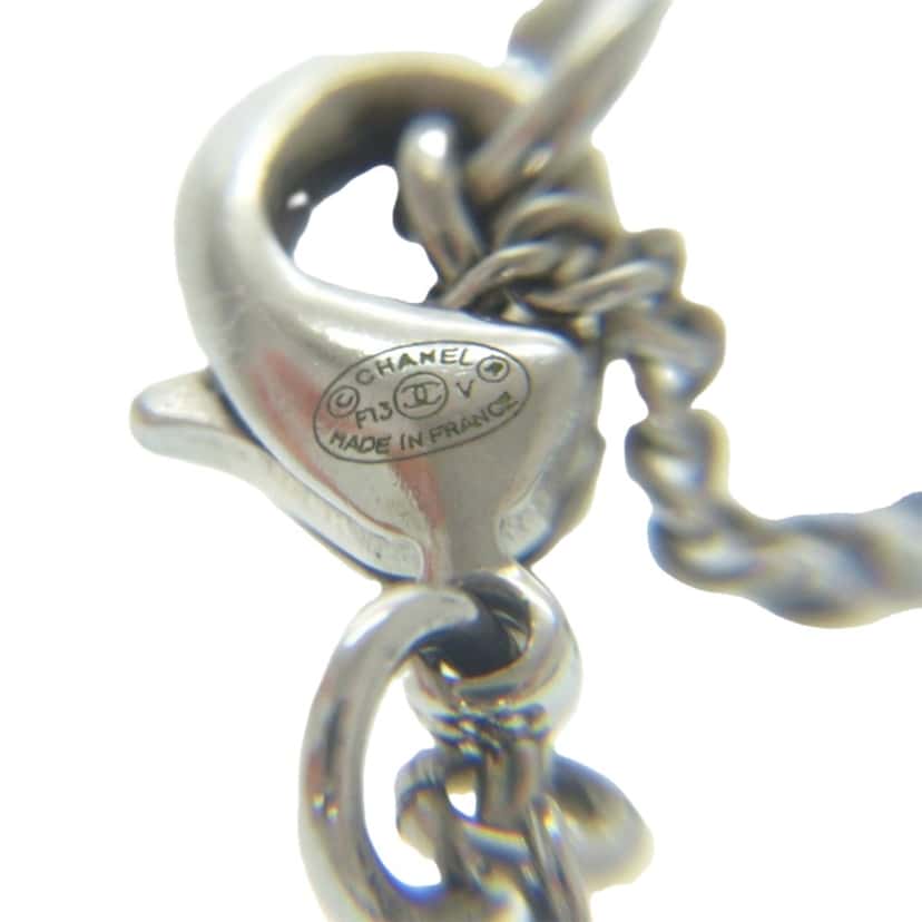Chanel CC Brass and Strass Pendant Necklace Silver Metal Very good condition - Box View