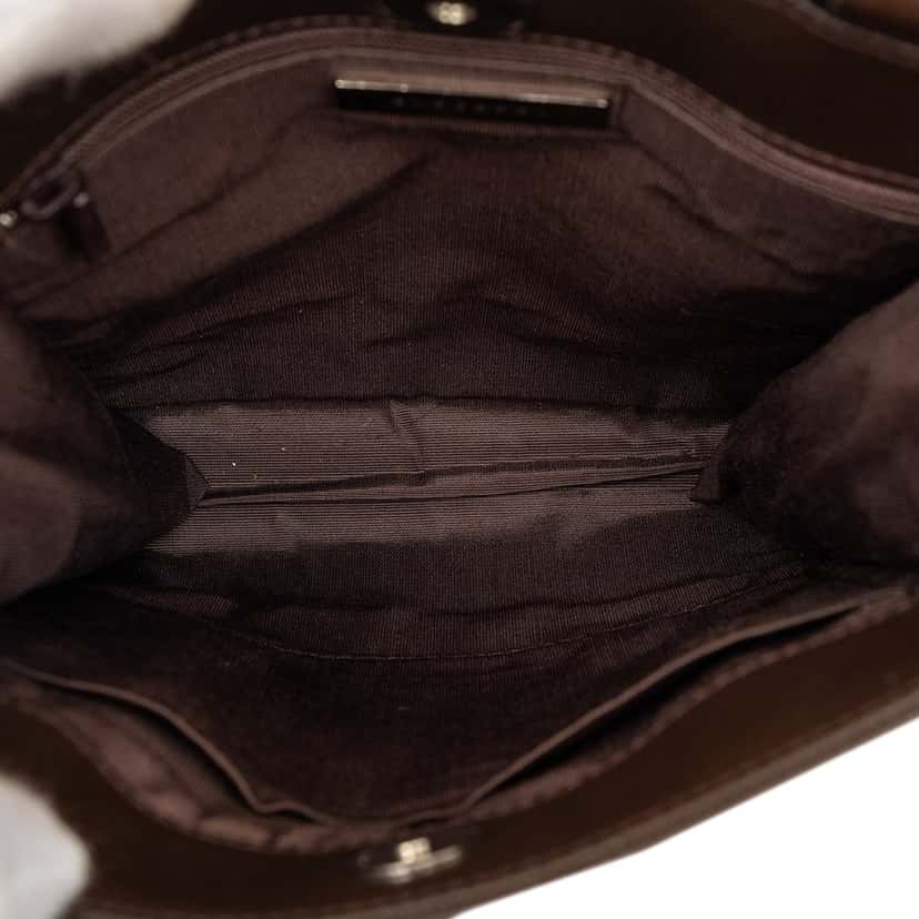 Burberry House Check Canvas Crossbody Beige Very good condition - Model View