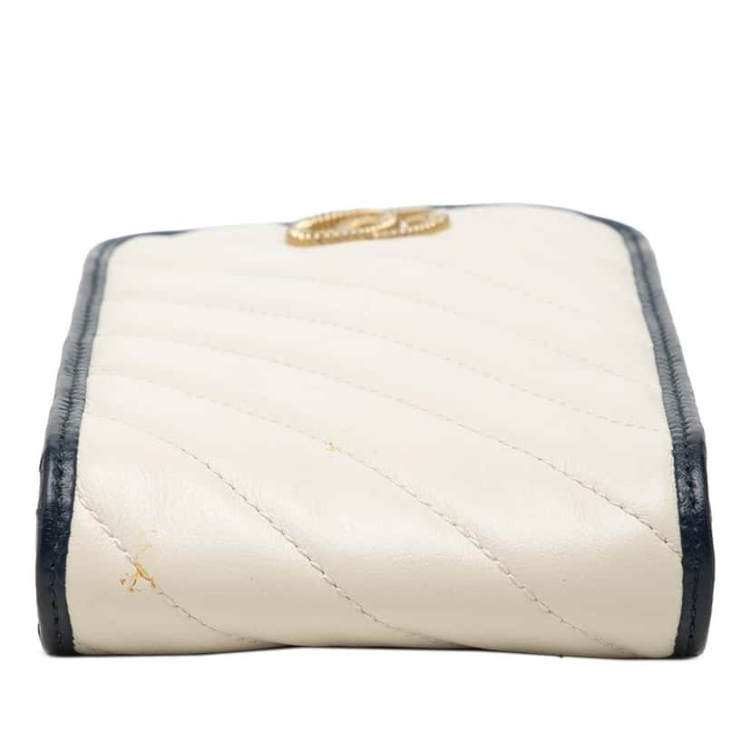 Gucci GG Marmont Matelasse Diagonal Calfskin Torchon Phone Holder Crossbody White Leather Very good condition - Inside View