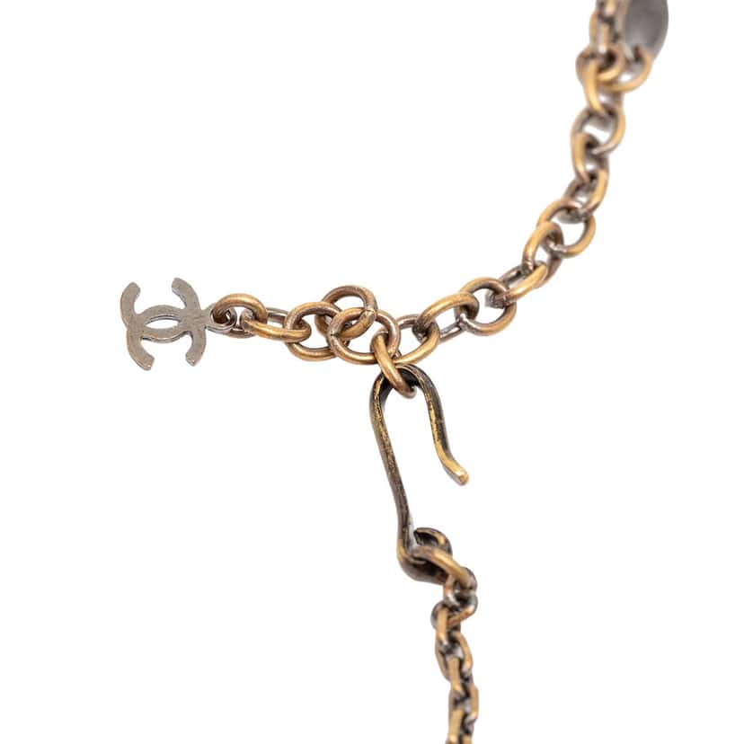 Chanel CC Gold Plated Resin Crossbones Round Pendant Necklace Red Plastic Very good condition - Box View