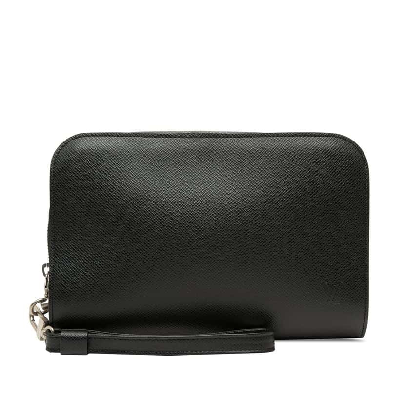 Louis Vuitton Taiga Pochette Baikal Black Leather Very good condition - Front View