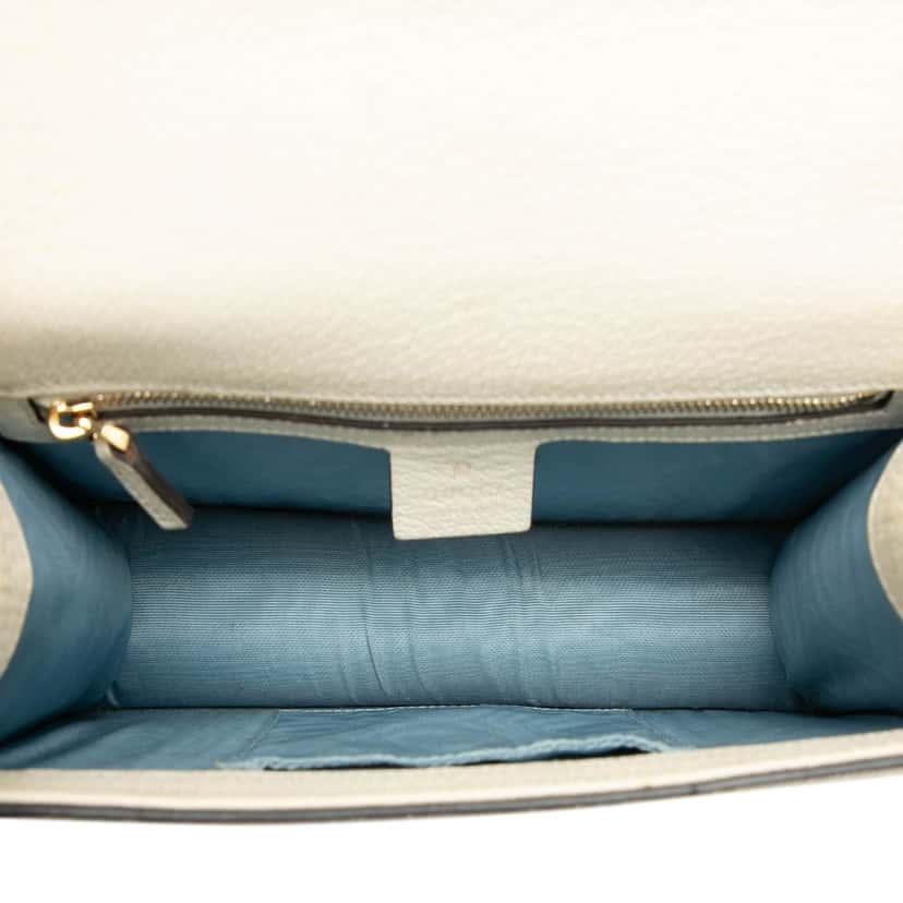 Gucci Small Leather Bee Star Sylvie Satchel White Leather Very good condition - Model View