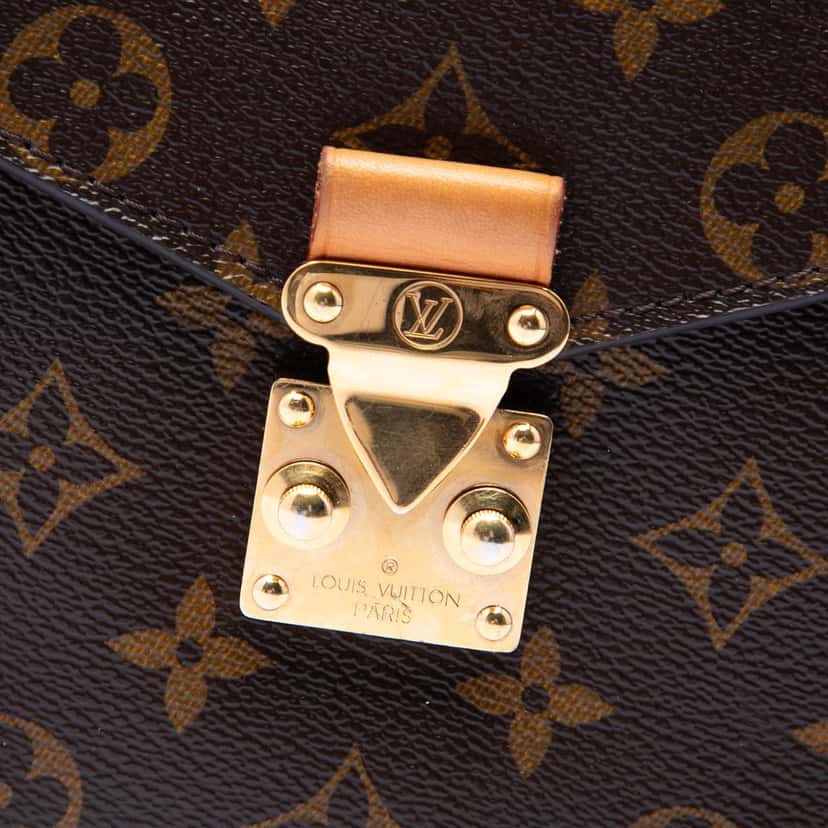 Louis Vuitton Monogram Pochette Metis Brown Very good condition - Box View