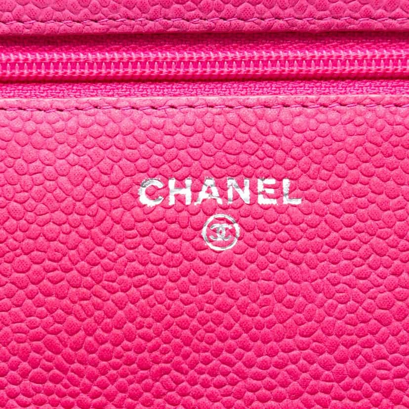Chanel CC Quilted Caviar Wallet on Chain Pink Leather Very good condition - Box View