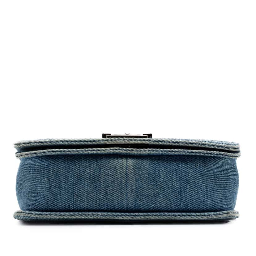 Chanel Old Medium Quilted Denim Boy Flap Blue Very good condition - Inside View