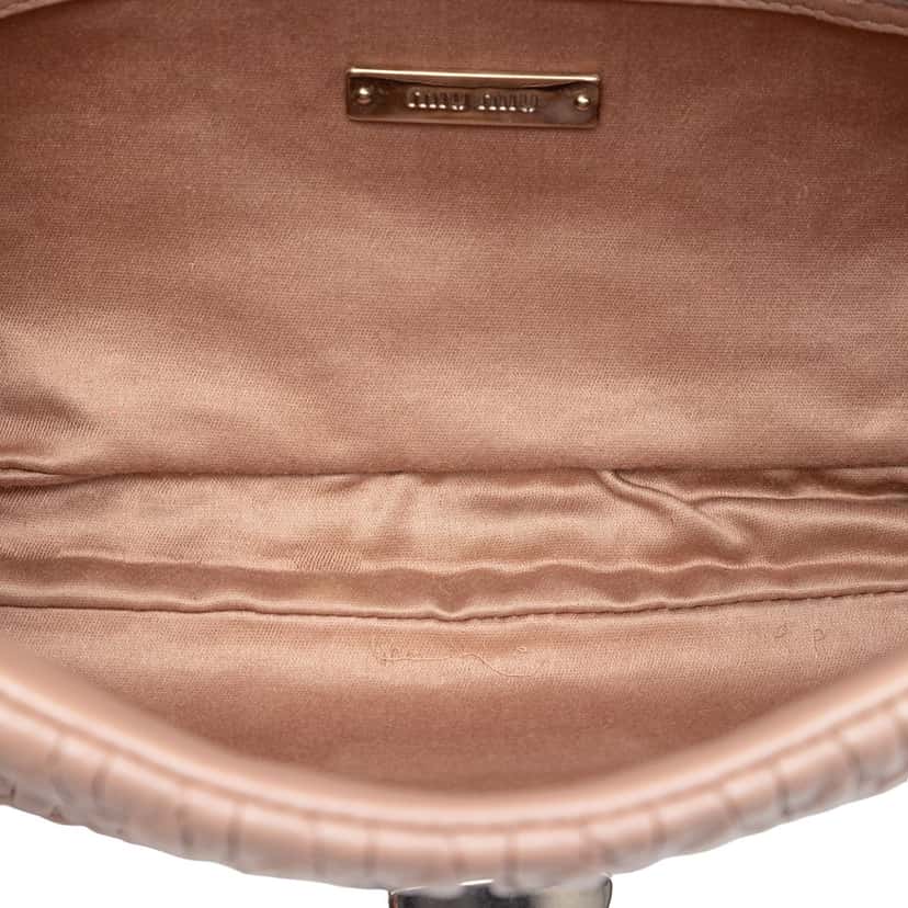 Miu Miu Matelasse Nappa Crystal Chain Satchel Brown Leather Very good condition - Model View