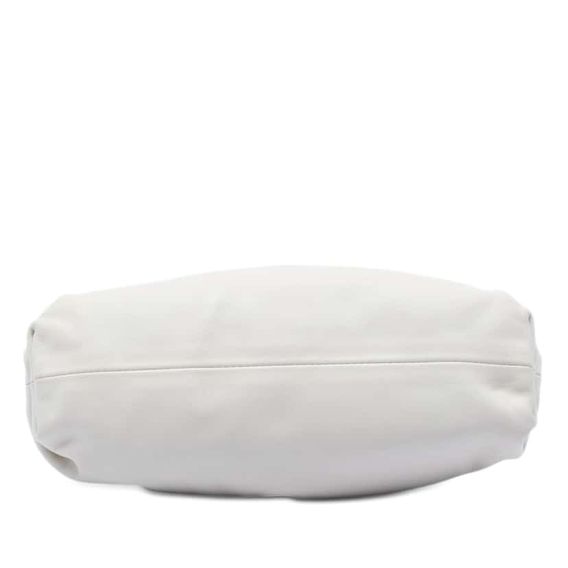 Bottega Veneta Lambskin The Mini Pouch Crossbody White Leather Very good condition - Inside View