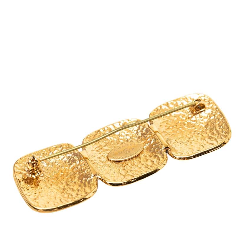 Chanel Gold Plated Triple CC Brooch Gold Metal Very good condition - Inside View