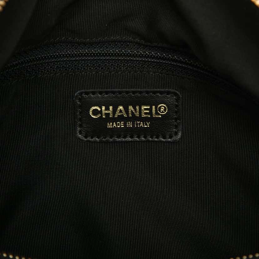 Chanel Medium Lambskin Chocolate Bar Shoulder Bag Black Leather Very good condition - Box View