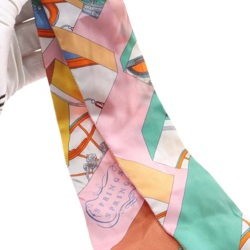 Hermès Springs Springs Silk Twilly Scarf Pink Very good condition - Model View