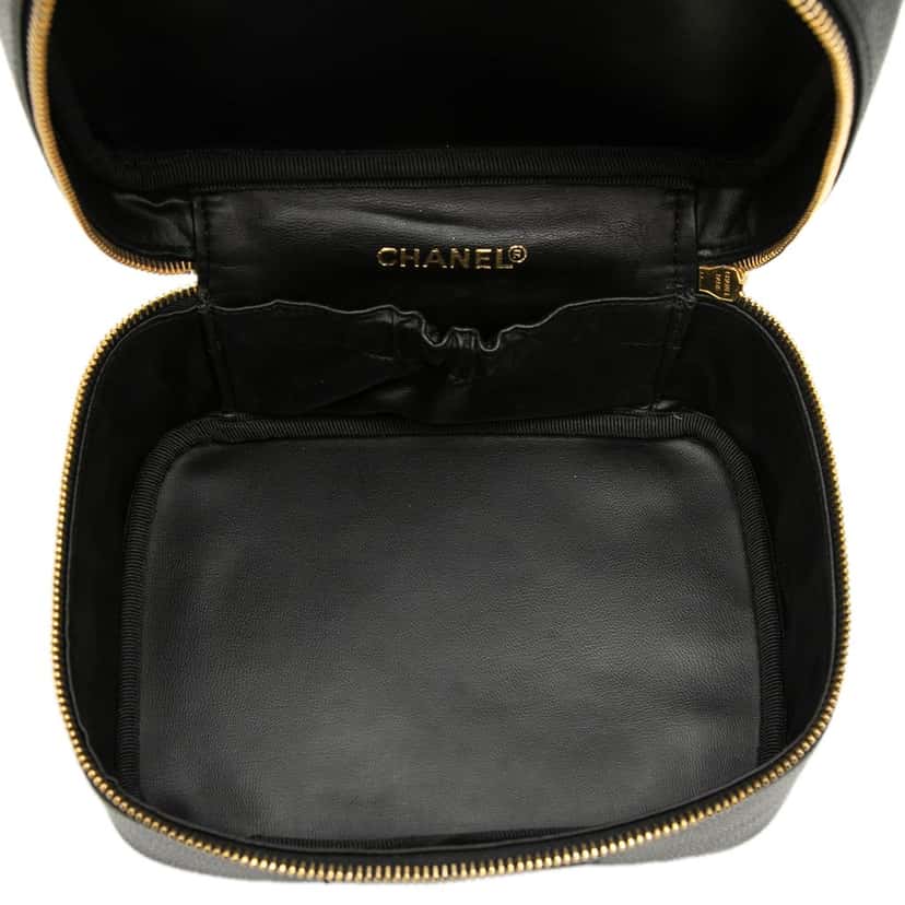 Chanel CC Caviar Vanity Bag Black Leather Very good condition - Model View