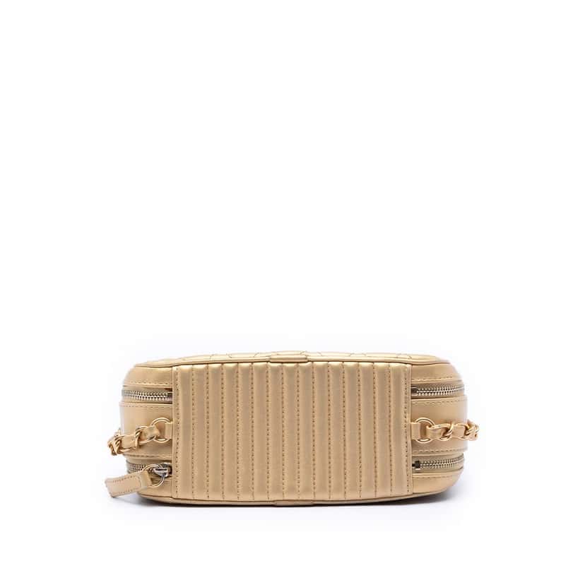 Chanel Small Quilted Lambskin Coco Boy Camera Bag Gold Leather Very good condition - Inside View