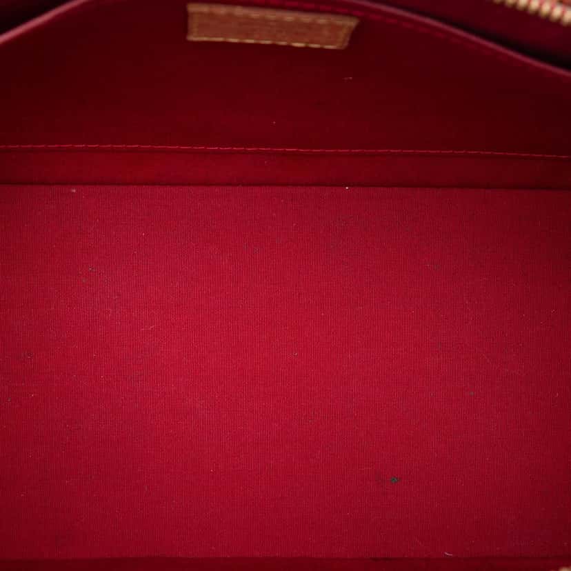 Louis Vuitton Monogram Vernis Rosewood Avenue Red Leather Very good condition - Model View