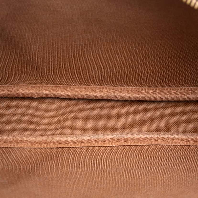 Louis Vuitton Monogram Pochette Accessoires Brown Very good condition - Model View