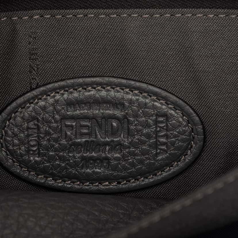 Fendi Grained Leather Roma Selleria Zip Clutch Black Leather Very good condition - Box View