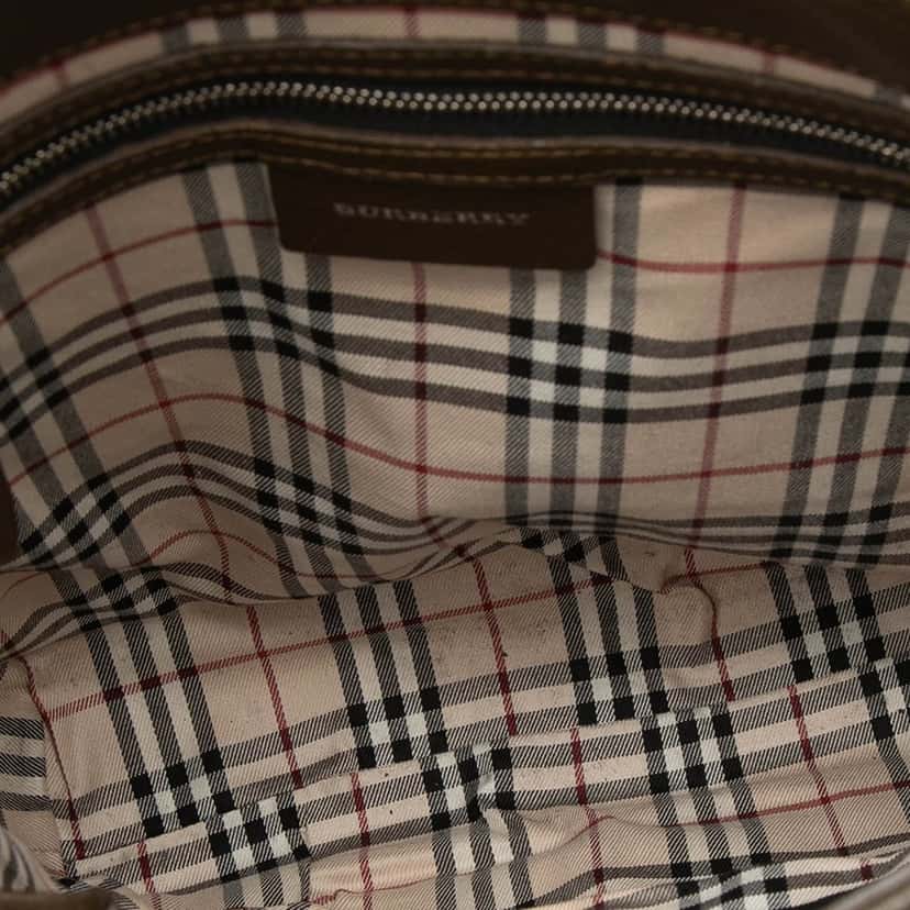 Burberry Leather Crossbody Brown Leather Very good condition - Model View