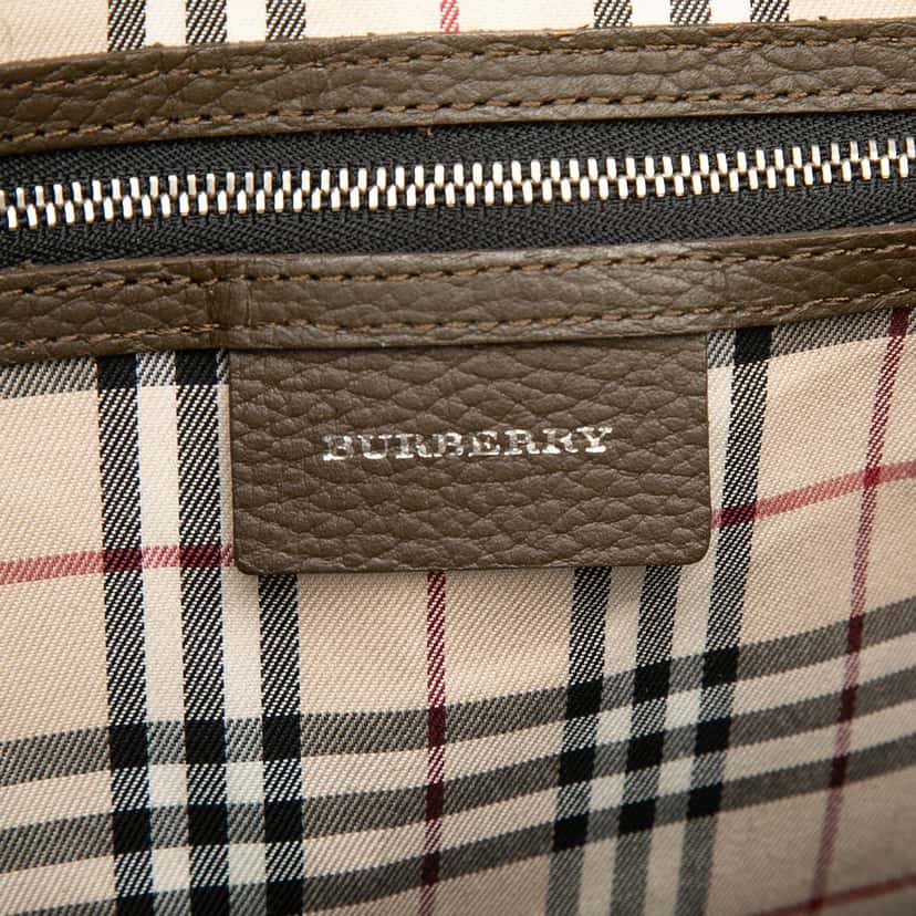 Burberry Leather Crossbody Brown Leather Very good condition - Box View