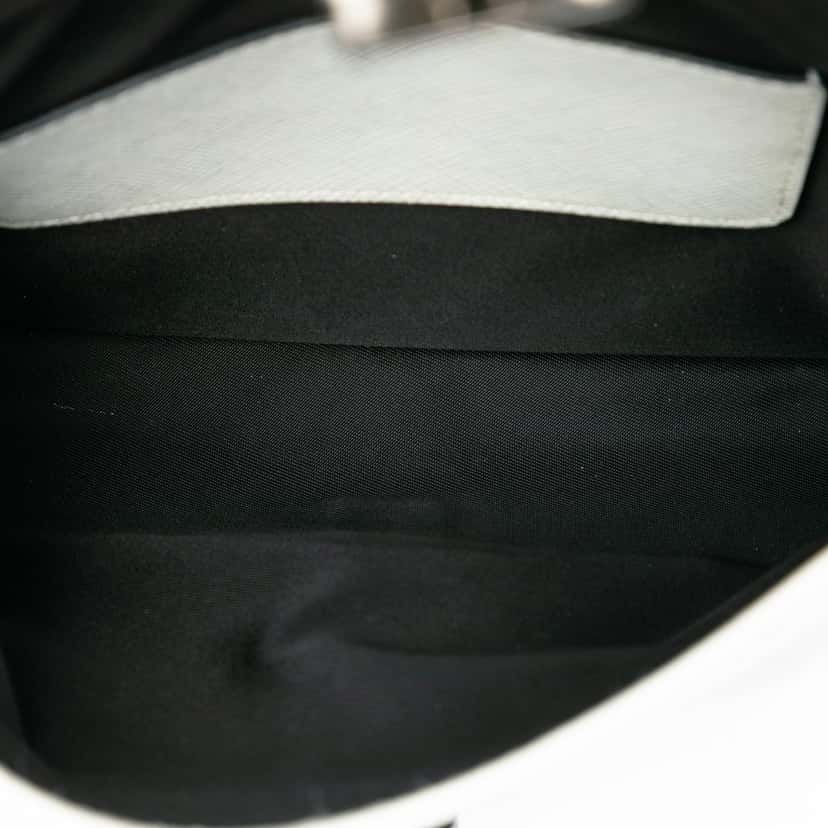 Prada Saffiano Trimmed Re Nylon Smartphone Case White Very good condition - Model View