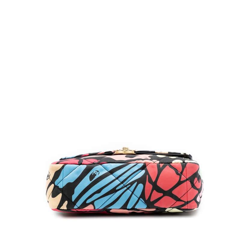 Chanel Medium Printed Canvas 19 Flap Black Very good condition - Inside View