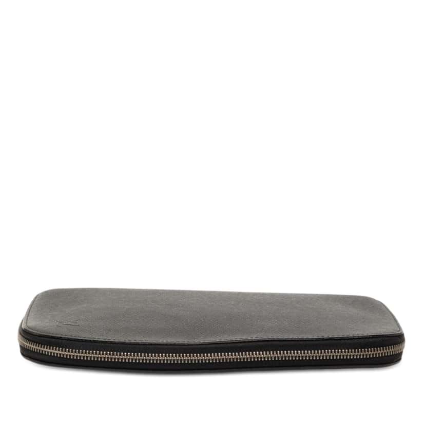 Louis Vuitton Taiga Atoll Organizer Black Leather Very good condition - Inside View