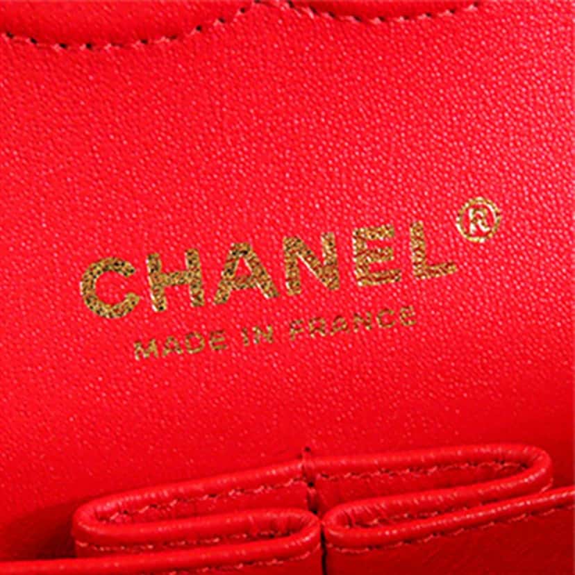 Chanel Medium Classic Patent Double Flap Red Leather Very good condition - Box View