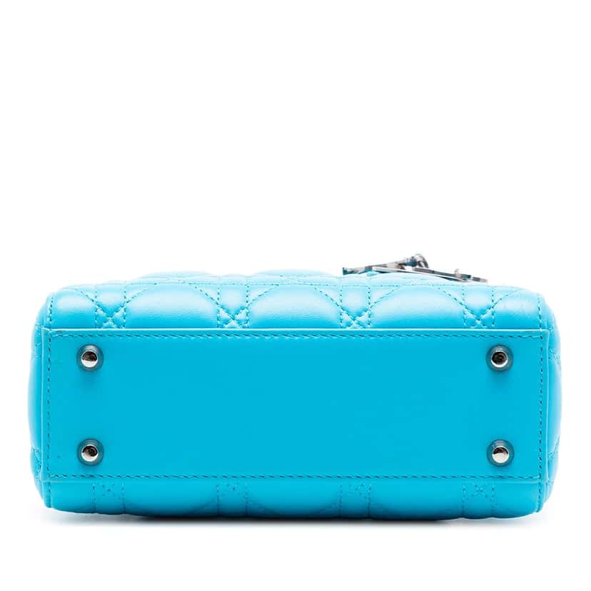 Dior Mini Lambskin Cannage Lady Dior Blue Leather Very good condition - Inside View