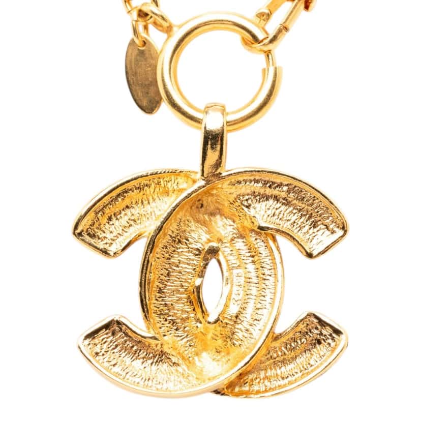 Chanel CC Quilted Gold Plated Pendant Necklace Gold Metal Very good condition - Back View