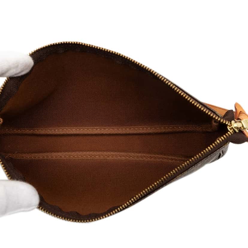 Louis Vuitton Monogram Pochette Accessoires Brown Very good condition - Model View