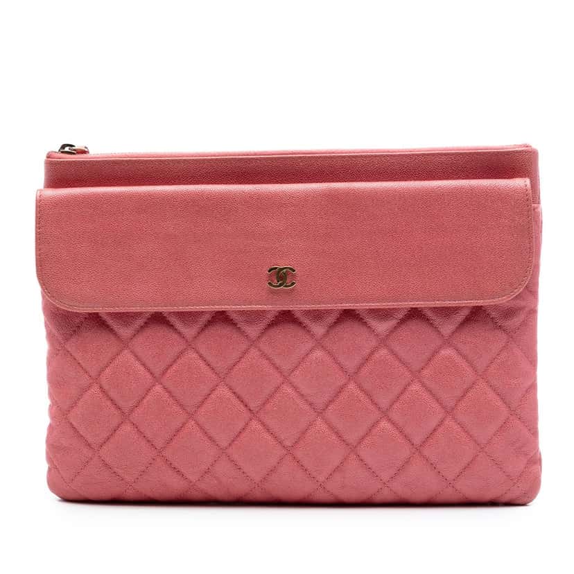 Chanel Medium Iridescent Quilted Caviar Flap Cosmetic Case Pink Leather Very good condition - Front View