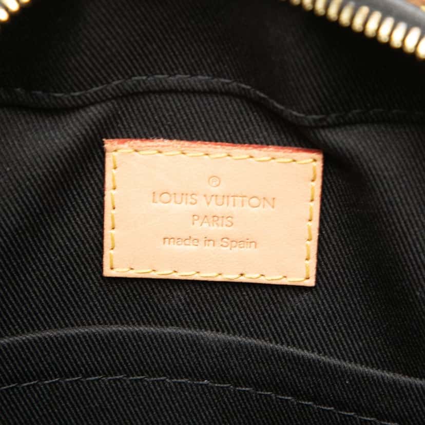 Louis Vuitton Monogram Vernis Santa Monica Camera Bag Black Leather Very good condition - Box View