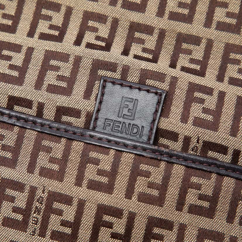 Fendi Zucchino Canvas Crossbody Beige Very good condition - Box View